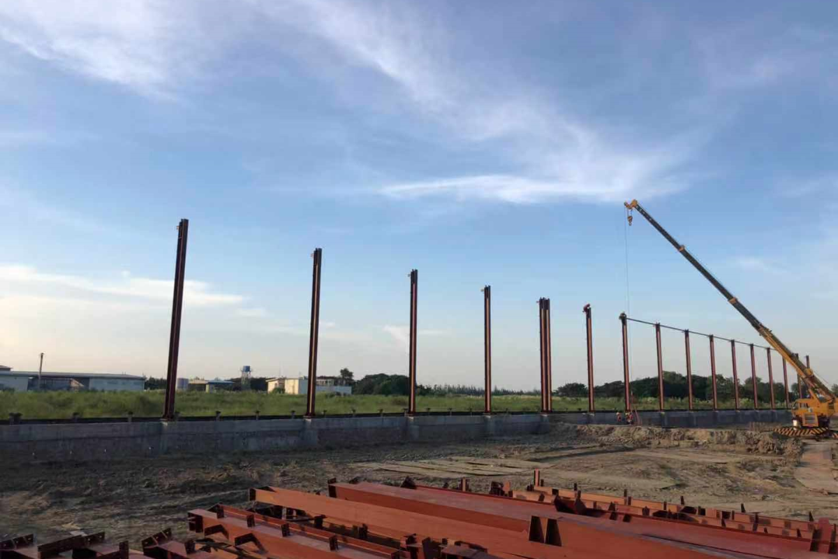hua-jia-factory-steel-structure-column-erection-site
