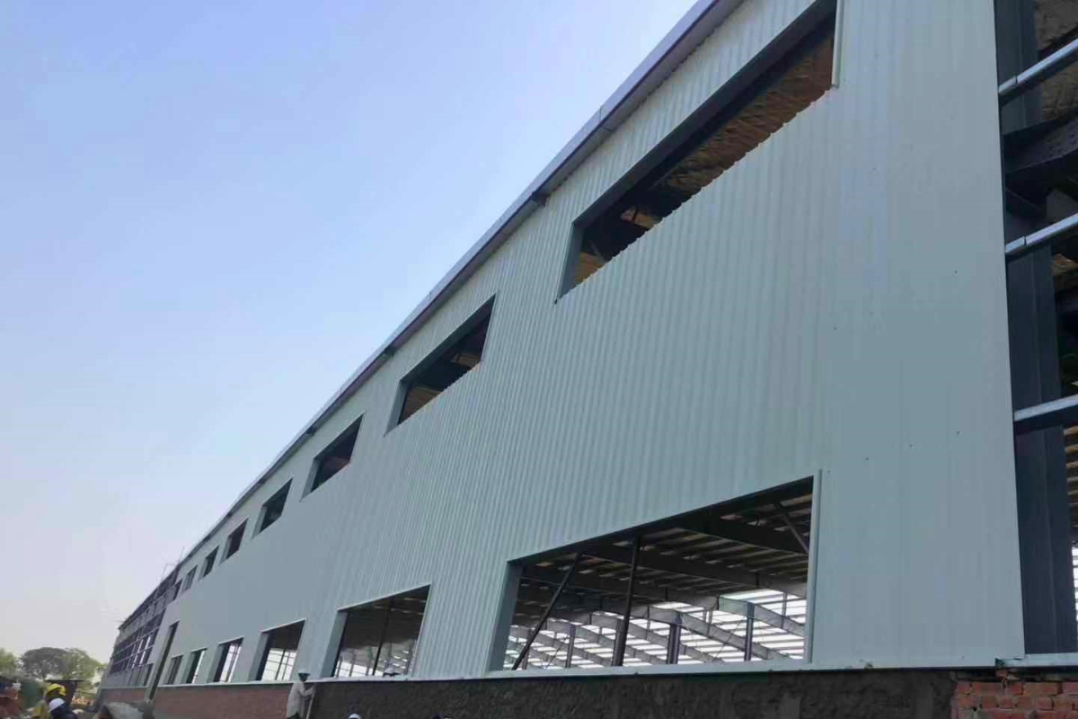 hua-jia-factory-steel-structure-warehouse-wall-installation-siteyagon-myanmar