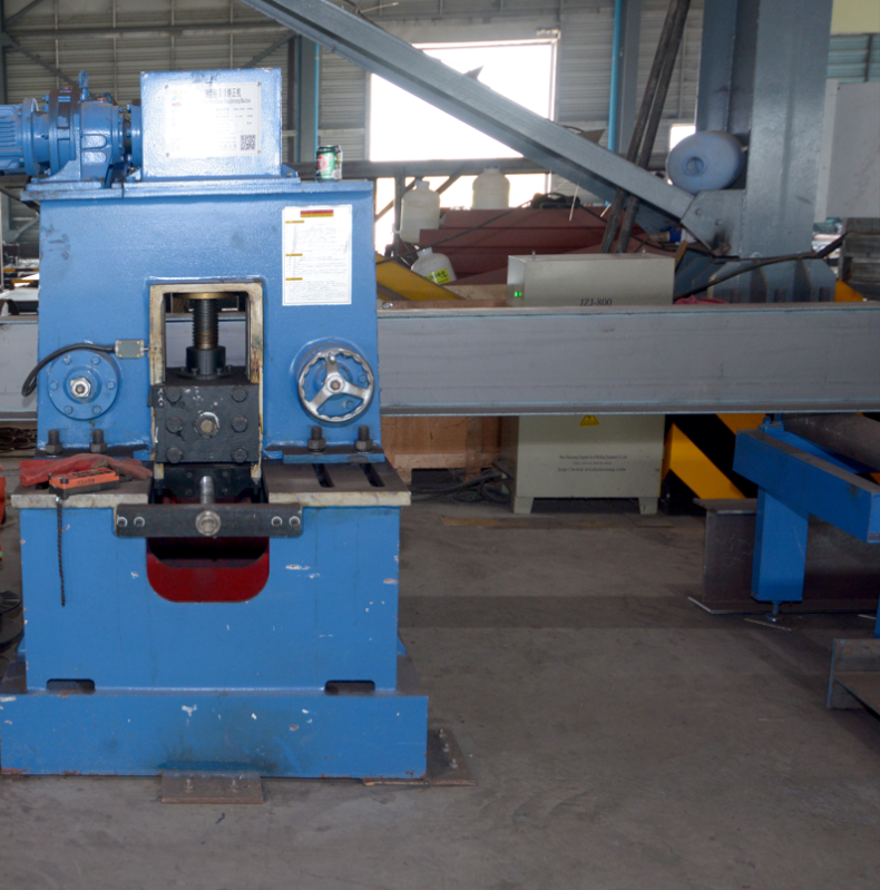 myanmar-yi-jin-steel-structure-fabrication-factory-straightening-machine