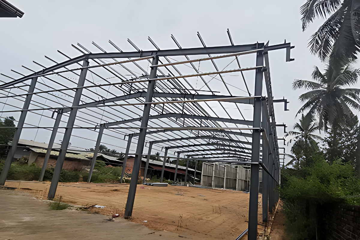 phoe-la-min-steel-structure-rice-warehouse-myeik-roof-wall-purlin-installatiion-work