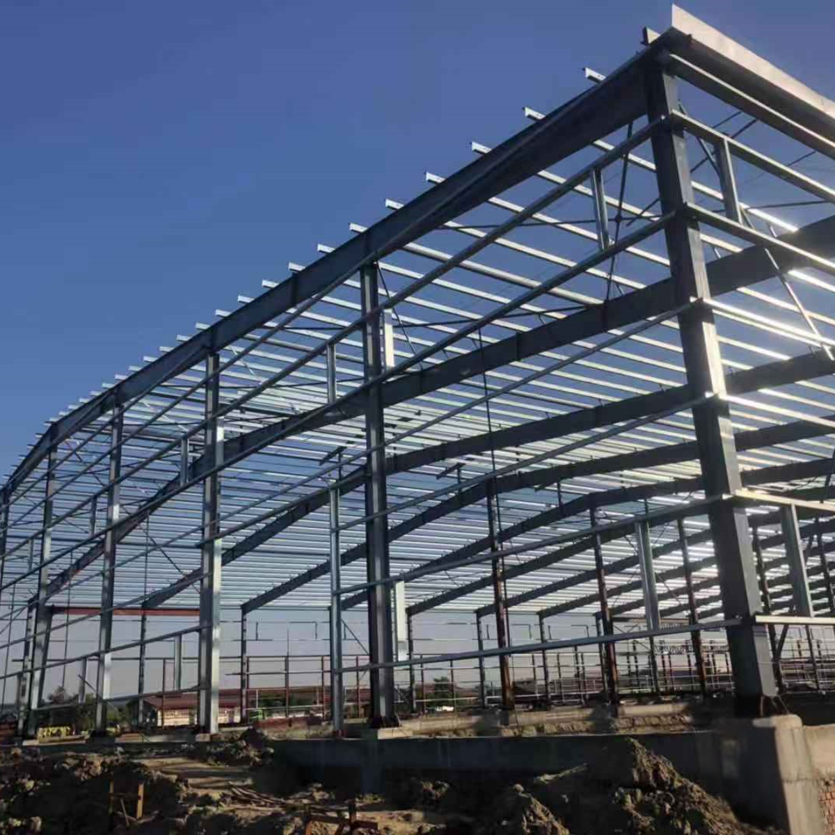purlin-and-grits-installation-steel-structure-industrial-warehouse-project-myanmar