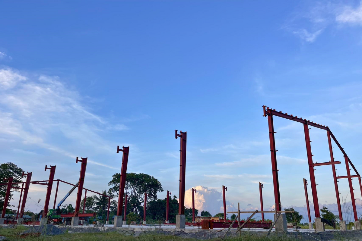 tan-sin-kyal-steel-structure-warehouse-colum-erection