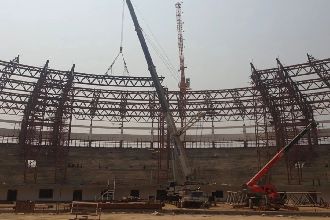 2013-sea-games-stadium-steel-truss-installation-construction