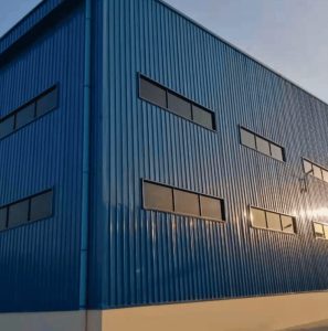 Steel Structure Roof and Wall Installation Process