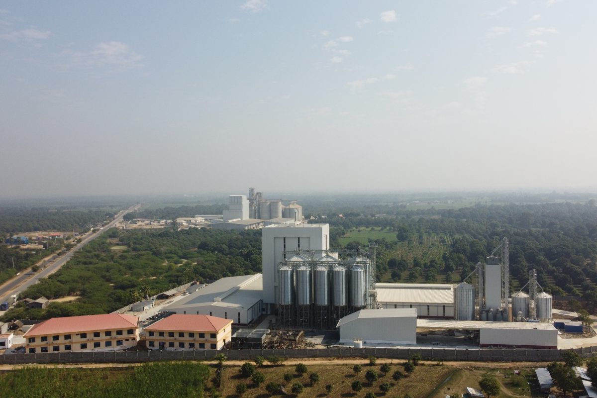 New Hope Mandalay Livestock Factoy Construction Project By Myanmar Yi JIn Steel Structure Company Limited Construction Project by Myanmar Yi Jin Steel Structure Company Limited